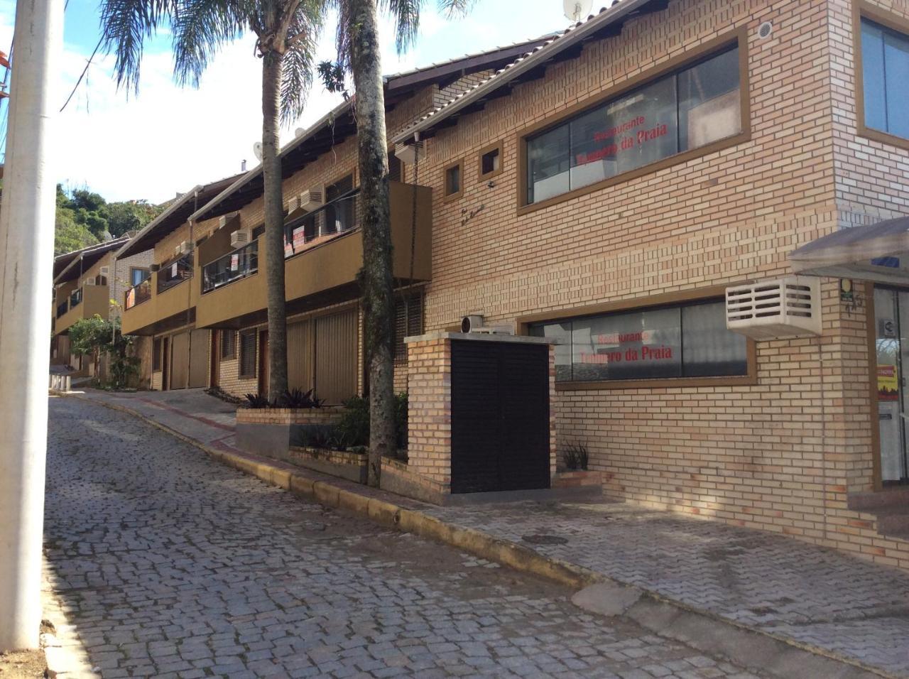 Apartamento Costa Esmeralda Bombinhas Exterior photo